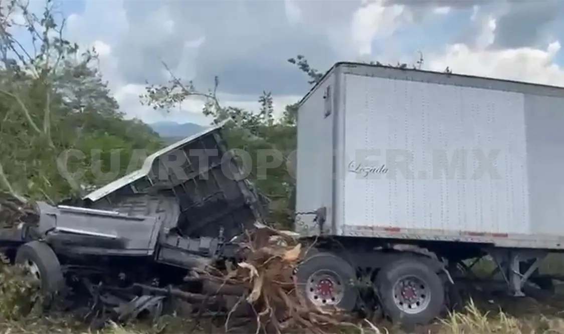 Hasta el momento se desconoce si el tractocamión transportaba algún tipo de mercancía o iba sin peso. Osman Toledo / CP