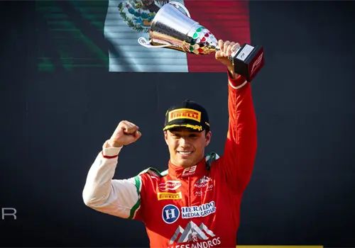 Noel León hace historia en Monza Noel León hace historia en Monza