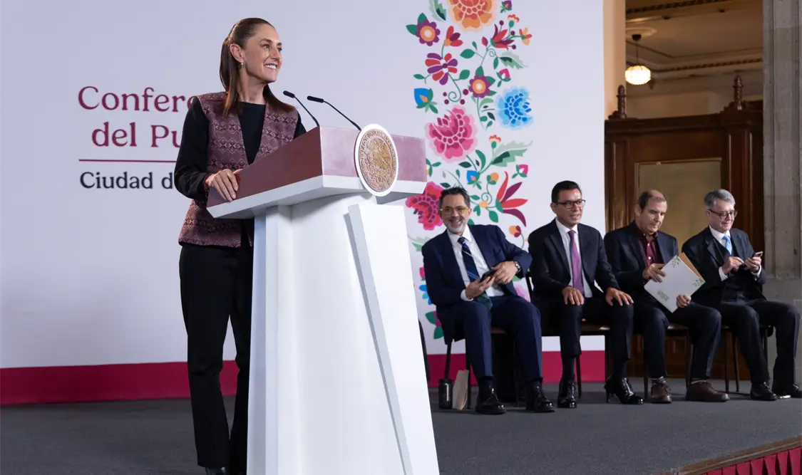 Desde la Mañanera, la presidenta lanzó una crítica contra Vicente Fox y Alejando Moreno. Cortesía