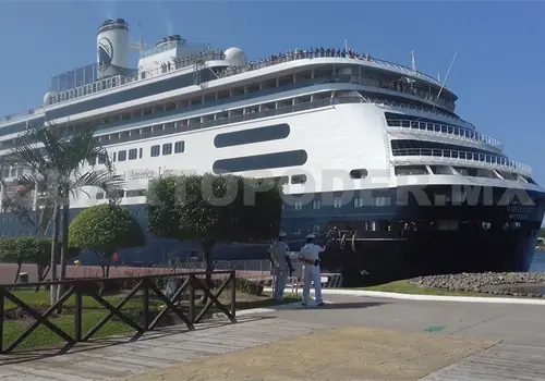 Crece 90 % llegada de pasajeros al puerto Crece 90 % llegada de pasajeros al puerto
