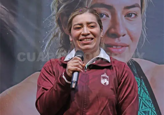Aremi Fuentes regresa a casa Aremi Fuentes regresa a casa