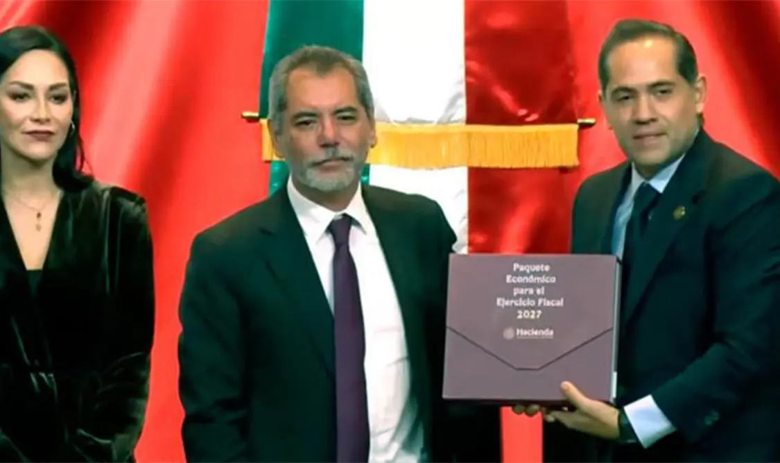 Secretario de Hacienda entregó Paquete Económico para 2027 al Congreso. Cortesía