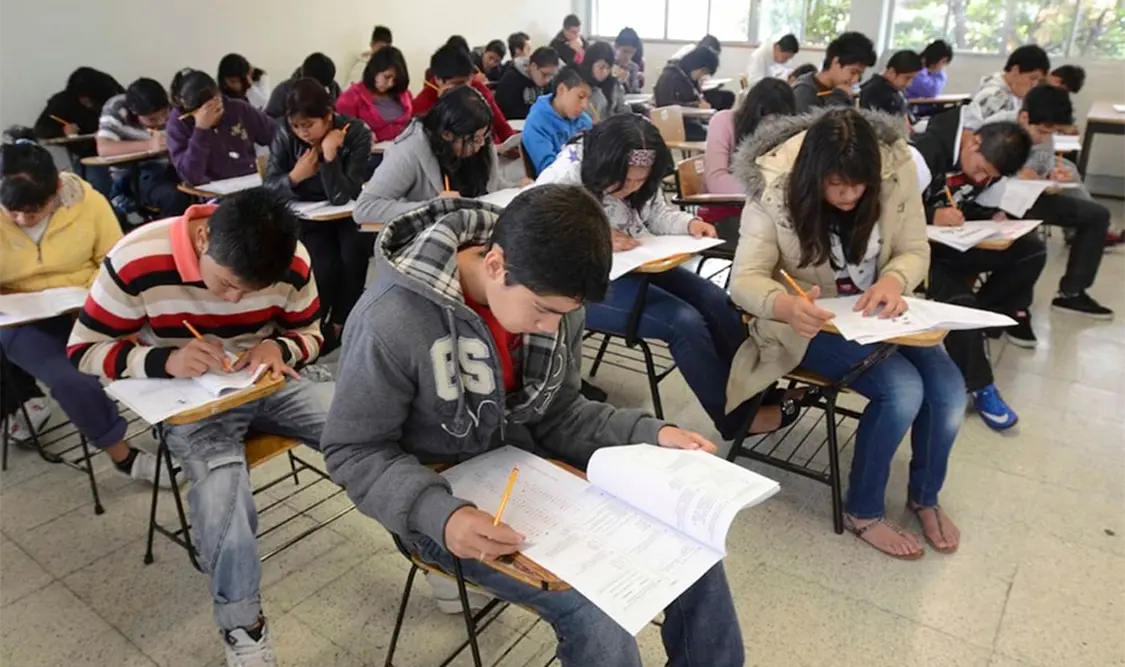 Siete de cada 10 estudiantes mexicanos no alcanzaron el nivel mínimo en matemáticas. El Universal