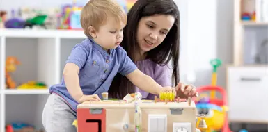 Cómo crecer jugando y aprendiendo Cómo crecer jugando y aprendiendo