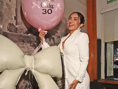 Kylsof festeja su nueva d&eacute;cada