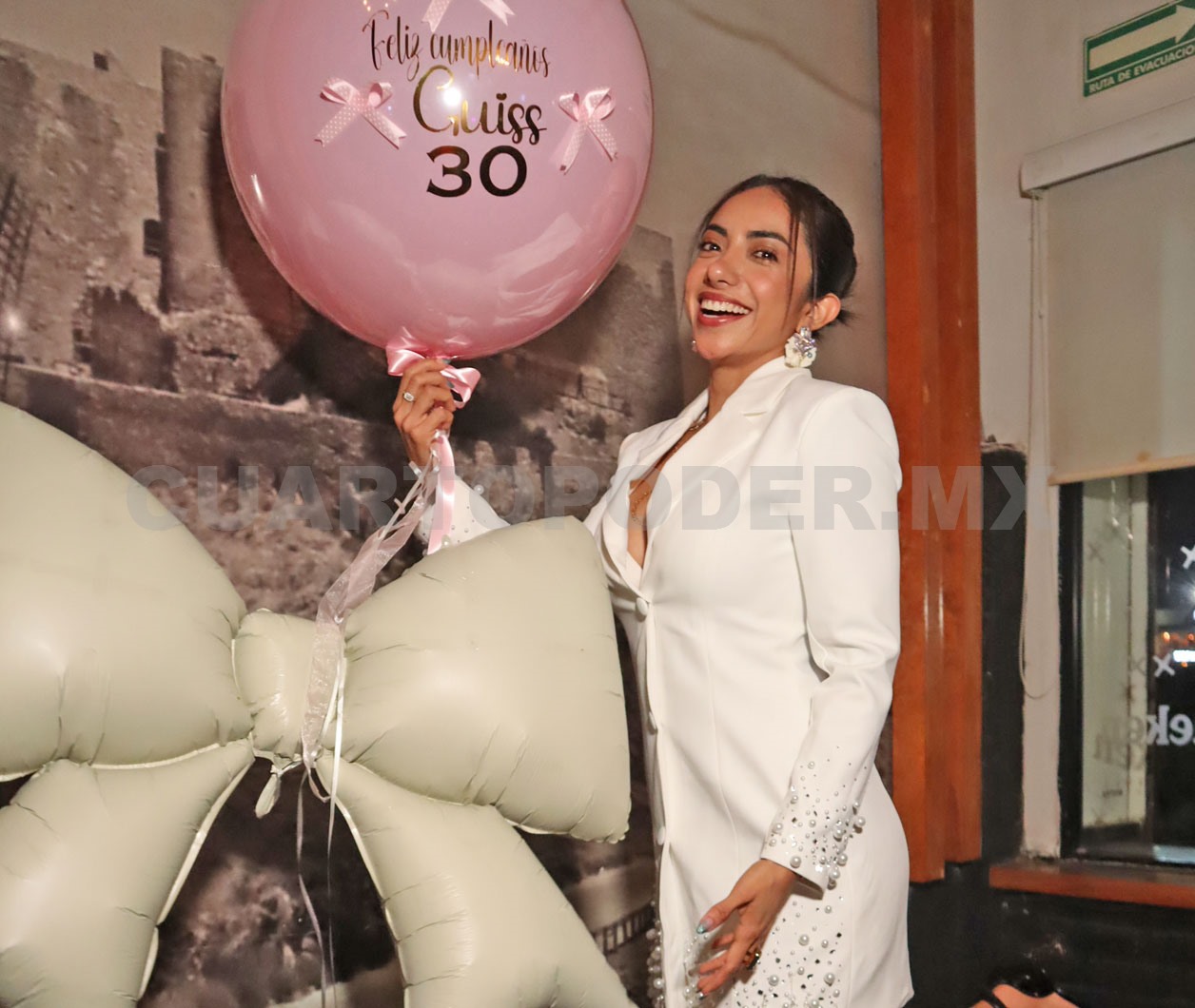 Kylsof festeja su nueva década
