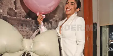Kylsof festeja su nueva década Kylsof festeja su nueva década