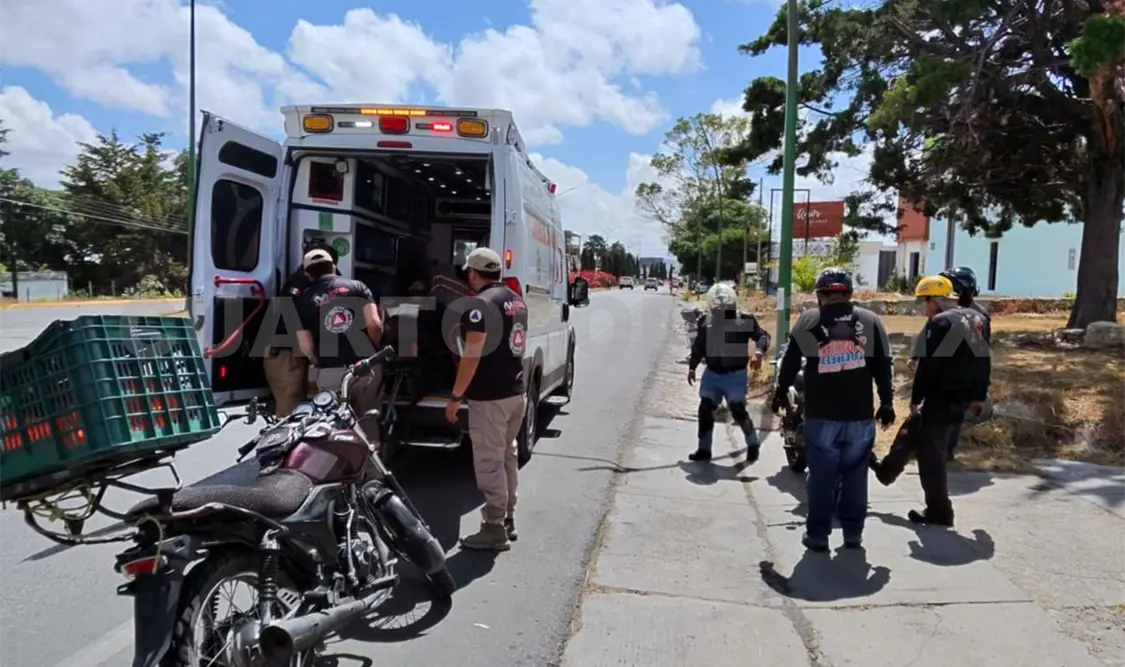 El conductor de una camioneta atropelló a un motociclista y escapó para evadir su responsabilidad. Juan Orel / CP