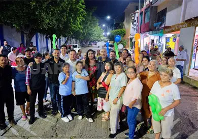 Arranca alcalde programa iluminando Tuxtla