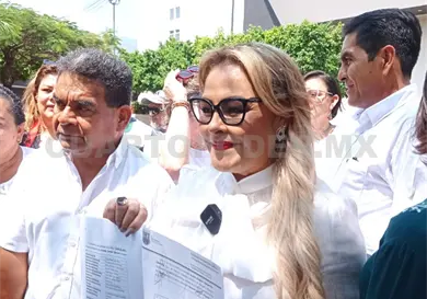 Mabel L&oacute;pez asume la dirigencia del STSGECH