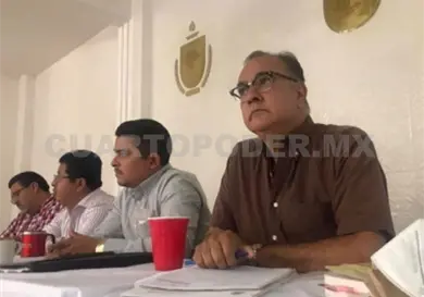 Reflexionan abogados sobre gesti&oacute;n federal