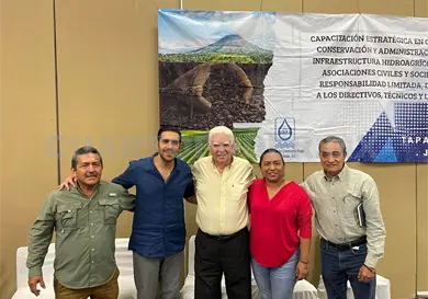 Legislaciones restringen el manejo de agua