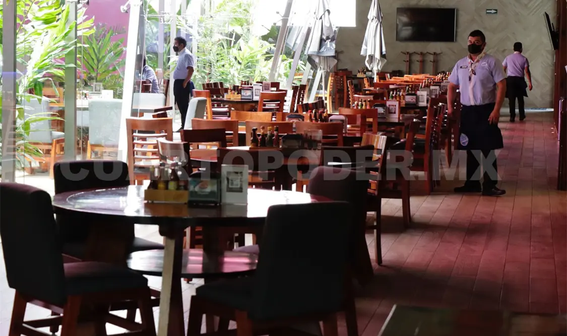 Los restaurantes, listos para la celebración de la Noche Mexicana. CP