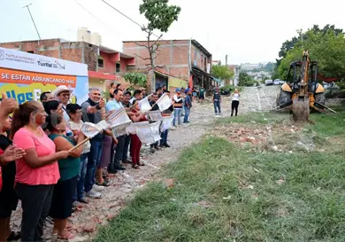 Arranca &Aacute;ngel Torres una vialidad m&aacute;s