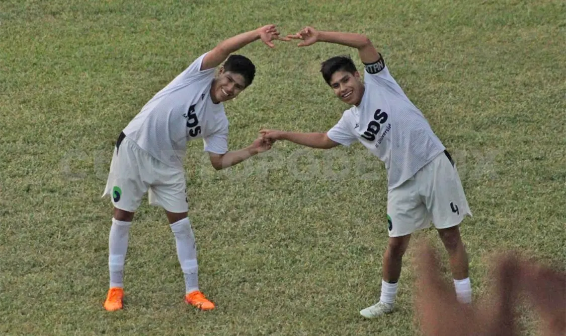 El conjunto universitario celebró su primera victoria como local durante la nueva temporada. Cortesía