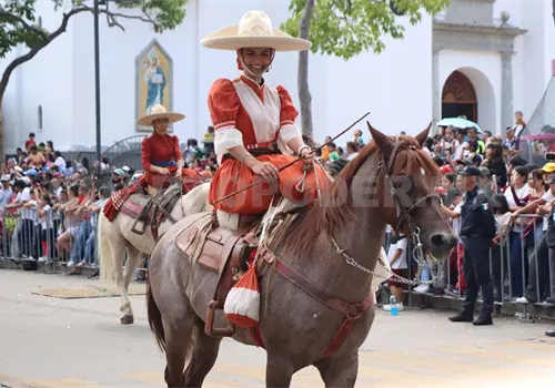 Desfile, conmemoraci&oacute;n de la Independencia