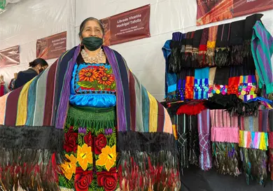 T&aacute;pame con tu Rebozo re&uacute;ne a creadores