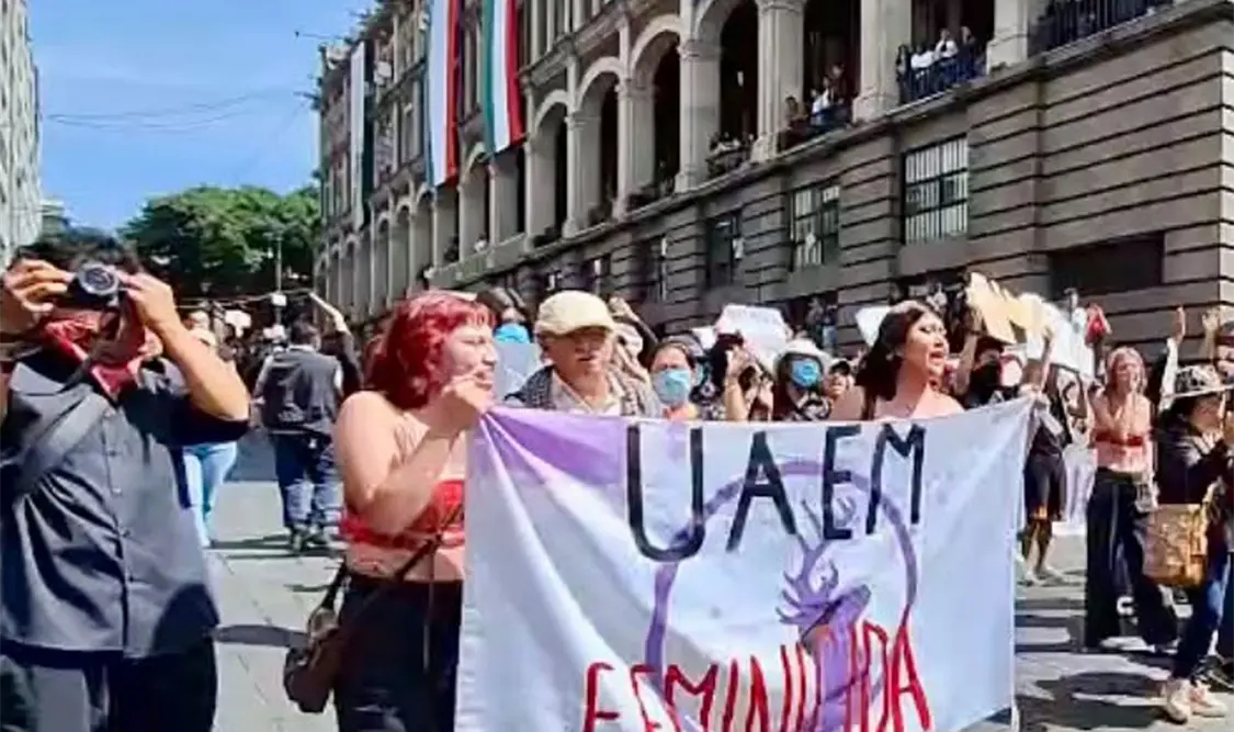 Emiten orden de detención contra asesino de Claudia