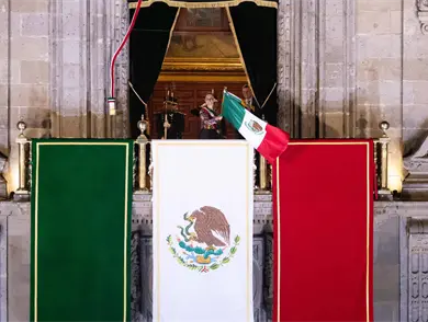 &iexcl;Viva M&eacute;xico libre, independiente y soberano!
