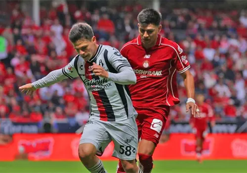 Cambio de l&iacute;der; Toluca manda en la general