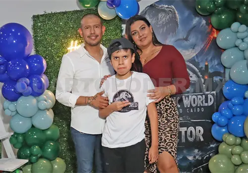 V&iacute;ctor Alejandro cumpli&oacute; 10 a&ntilde;os