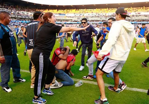 Avalan reforma contra violencia en estadios de futbol Avalan reforma contra violencia en estadios de futbol