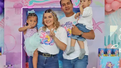 Al&iacute;a, la sirena cumple 3 a&ntilde;itos
