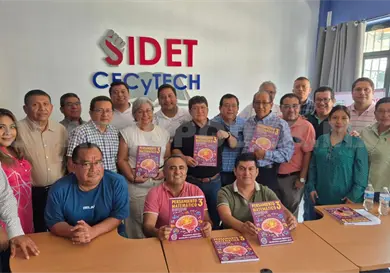 Docentes presentan libro Pensamiento matemático Docentes presentan libro Pensamiento matemático