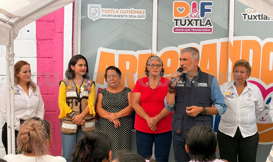 Ángel Torres hizo un llamado a la ciudadanía a donar aquellos artículos que ya no utilice. Paola Romo / CP