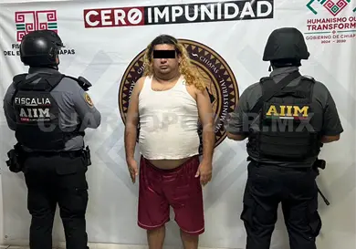Lo arrestan por posible red de pornografía infantil Lo arrestan por posible red de pornografía infantil
