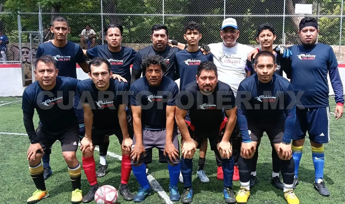 El cuadro de Ambulancias Colibrí FC se llevó a sus vitrinas el trofeo de campeón de Copa. Cortesía