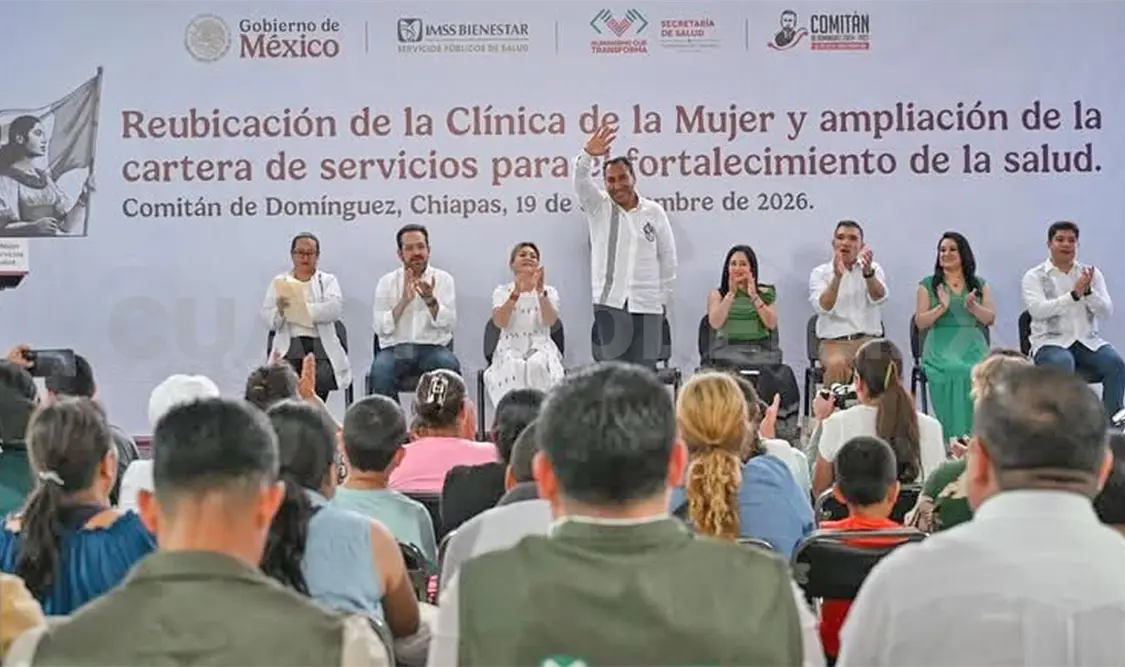 Eduardo Ramírez Aguilar encabezó el acto de reubicación de la Clínica de la Mujer y Parto Humanizado. Cortesía