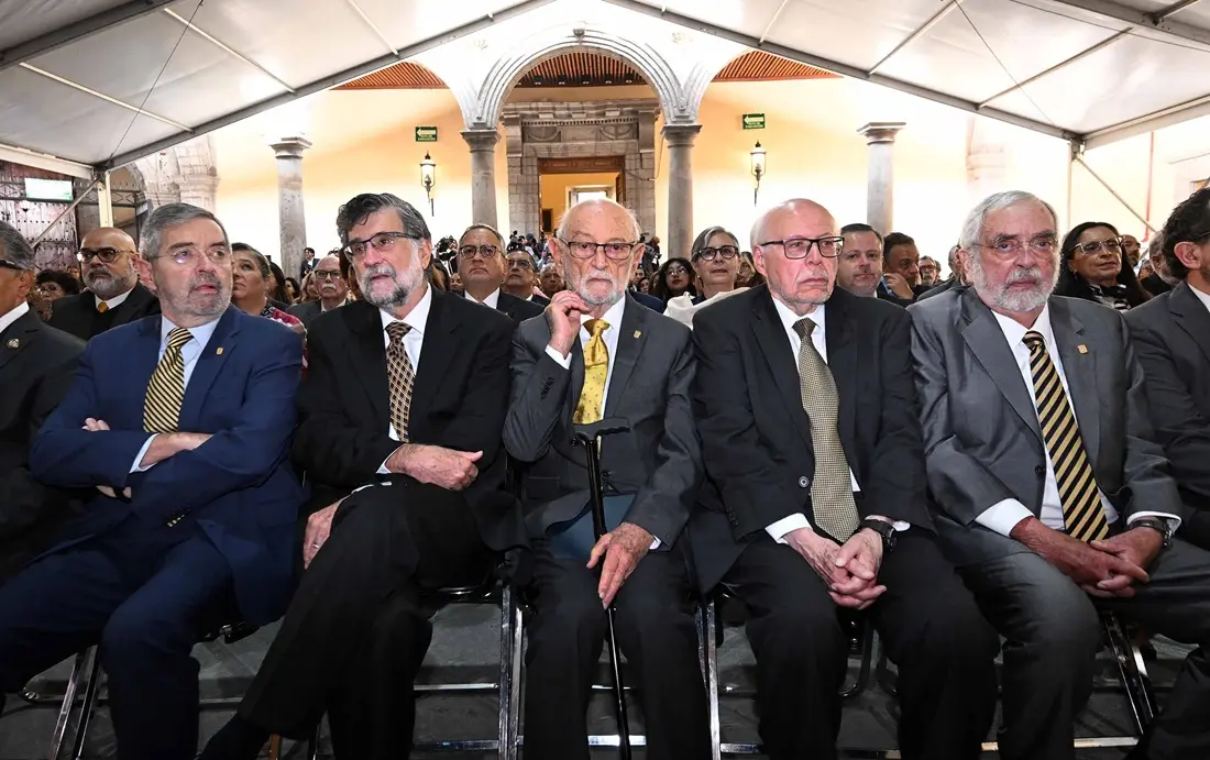 Exrectores conmemoran 475 años de la Universidad de México. Cortesía