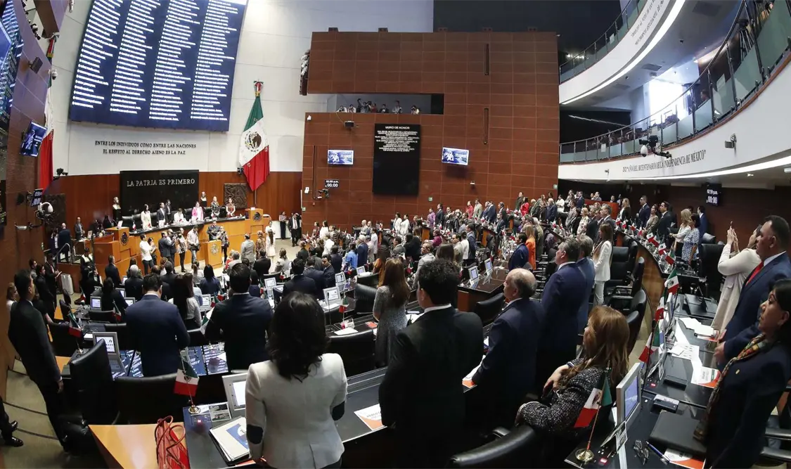 El PRI rechazó la iniciativa para castigar con hasta seis años de cárcel la difusión de memes de políticos. Cortesía
