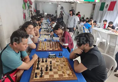 Reina Roja celebró su noveno aniversario Reina Roja celebró su noveno aniversario