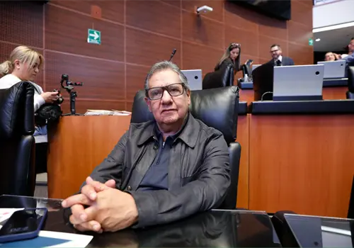 Avalan que candidatos no tengan doble nacionalidad Avalan que candidatos no tengan doble nacionalidad