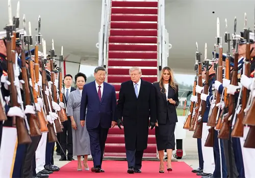 Xi Jinping llega a EE.UU. para una cumbre con Trump