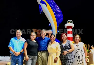 Entrega Yamil Melgar apoyos pesqueros