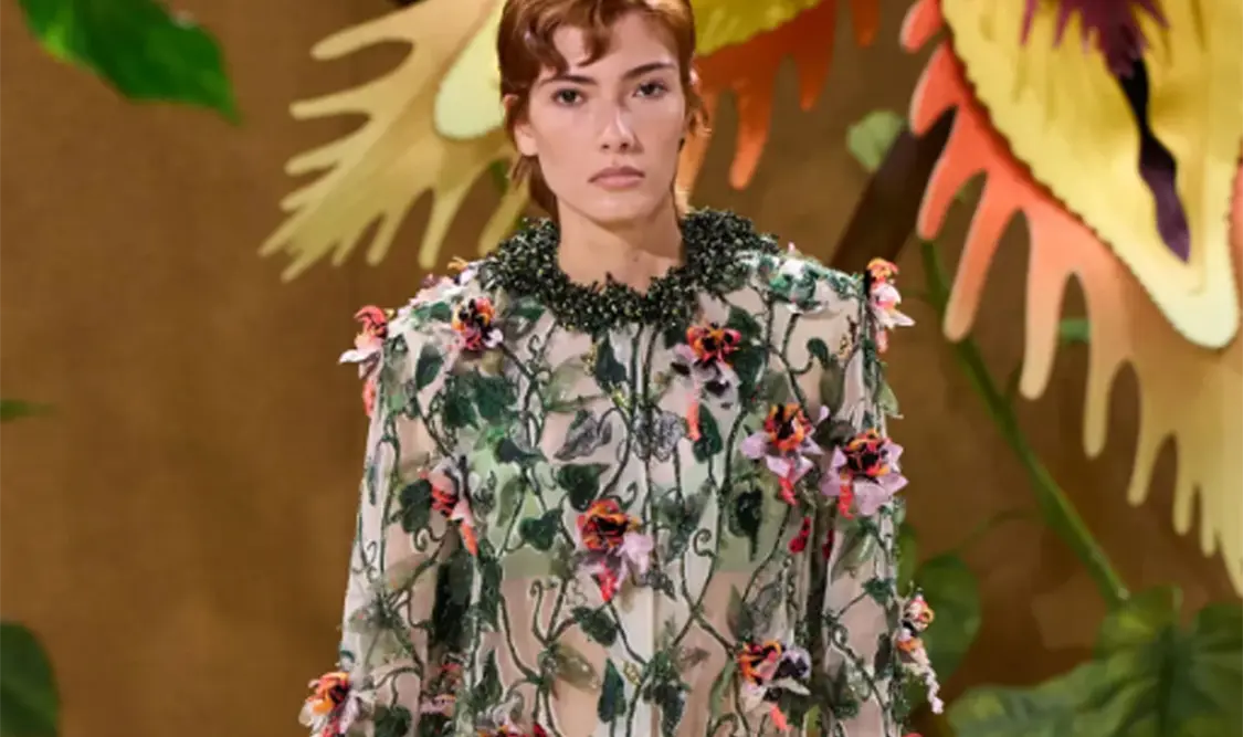 Blusas que no deben faltar en tu closet