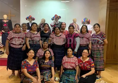 Mujeres artesanas se re&uacute;nen en San Crist&oacute;bal