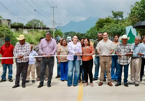 Valeria Rosales inaugura tramos del libramiento Valeria Rosales inaugura tramos del libramiento