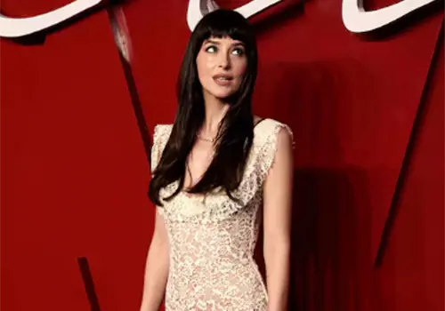 Dakota Johnson se roba las miradas