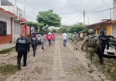 Realizan b&uacute;squeda de desaparecidos; dan con uno