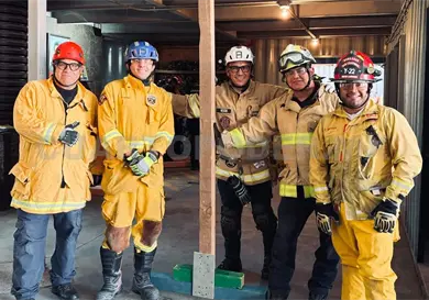 Participan bomberos en congreso internacional