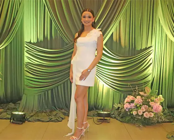 Una noche especial para Adriana Una noche especial para Adriana