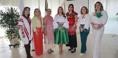 AMMJE celebra toma de protesta AMMJE celebra toma de protesta
