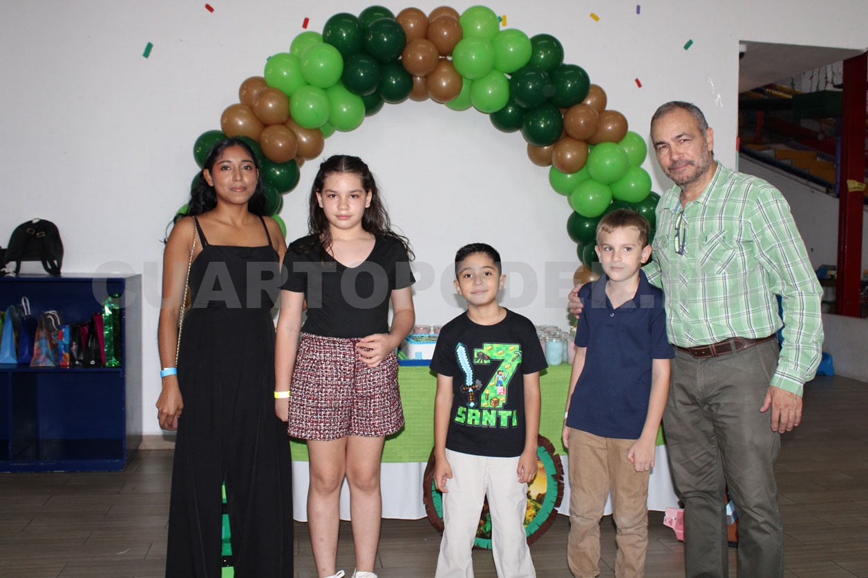 El pequeño Santiago cumple 7 años