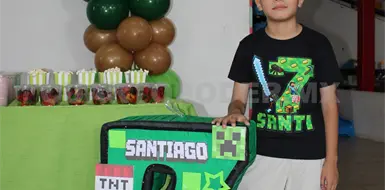 El peque&ntilde;o Santiago cumple 7 a&ntilde;os