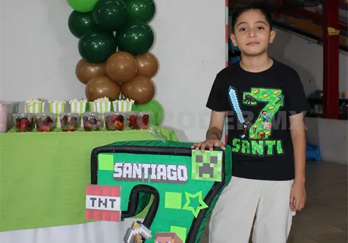 El peque&ntilde;o Santiago cumple 7 a&ntilde;os