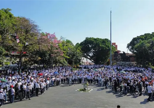 Investigan asesinato de dos estudiantes de la UAEM